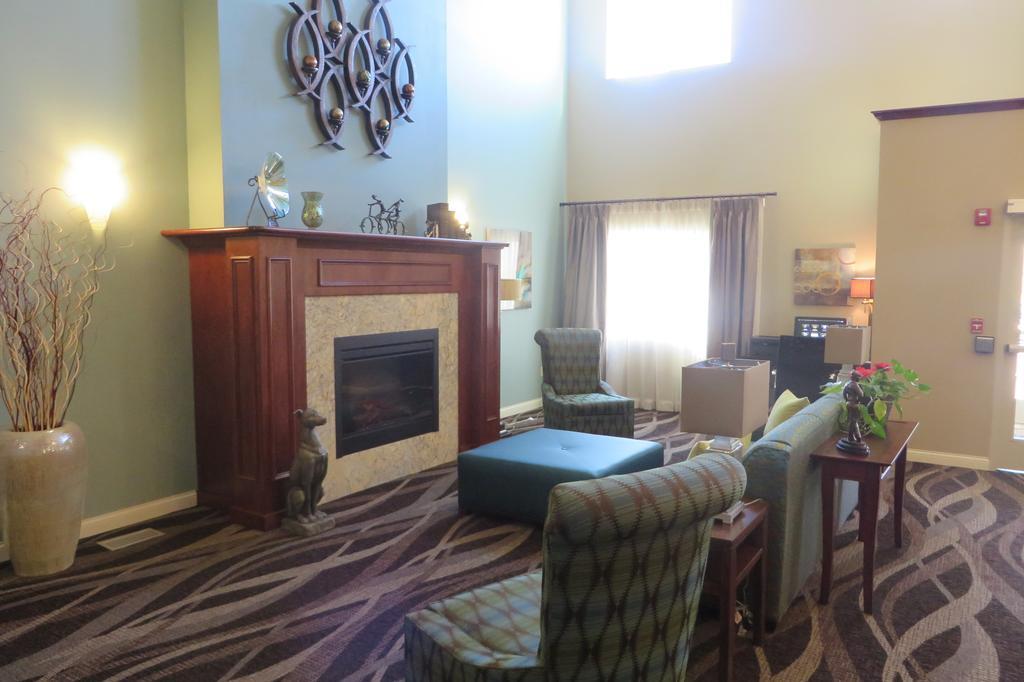 Comfort Inn & Suites - Chisago City Εξωτερικό φωτογραφία